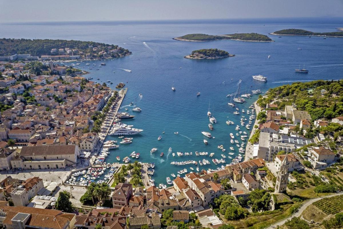 Anna In Hvar * Mittel-Dalmatien 赫瓦尔 外观 照片